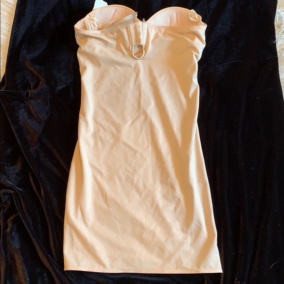 NWT new Flexees shapewear - Picture 7 of 10